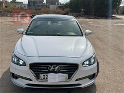 هيونداي أزيرا